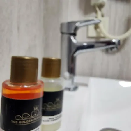 Hotel The Golden Pera's & 3*