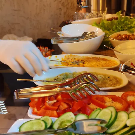 The Golden Pera's & Provincia di Istanbul