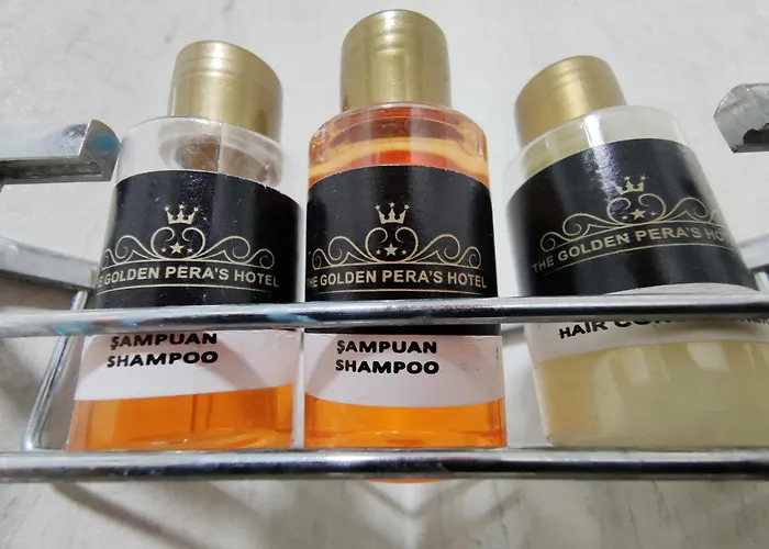 Hotel The Golden Pera's & 3*