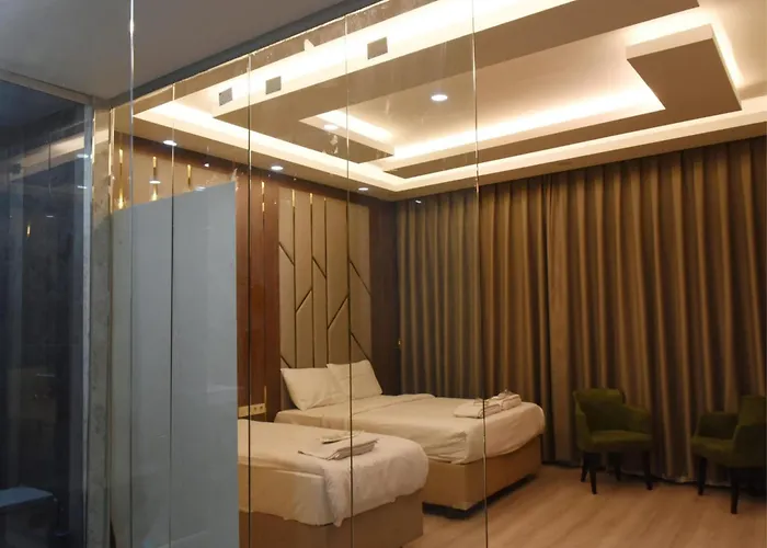 The Golden Pera's & Hotel