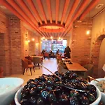 The Golden Pera's & Hotel Istambul