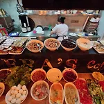 The Golden Pera's & Hotel Istambul