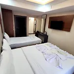 The Golden Pera's & Hotel Istambul