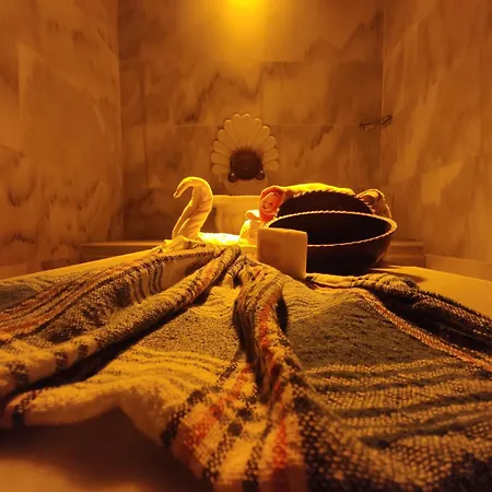 מלון The Golden Pera's &