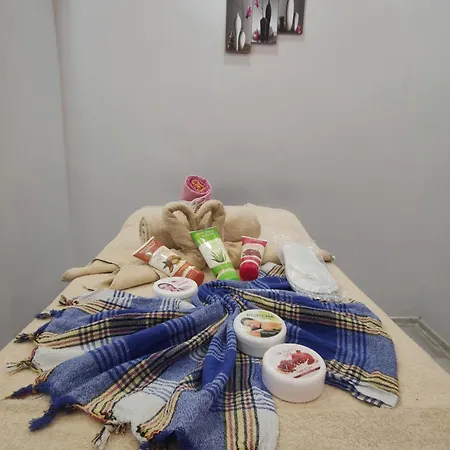 The Golden Pera's & 호텔