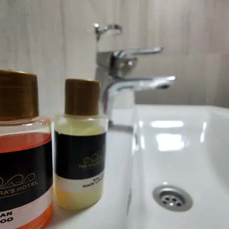 The Golden Pera's & イスタンブール